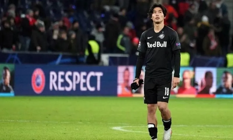 Minamino số áo tại Cerezo Osaka và RB Salzburg