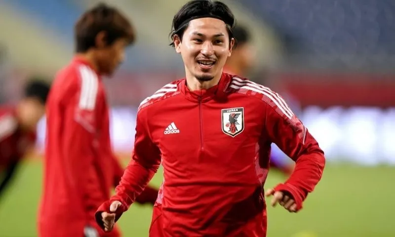 Takumi Minamino hiện đang chơi cho câu lạc bộ Ligue 1 nào?