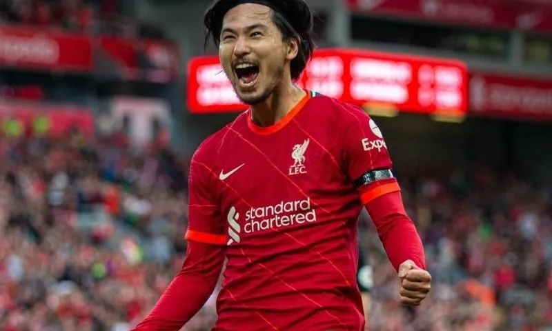 Takumi Minamino Liverpool: Bước đệm từ RB Salzburg đến đội bóng lớn