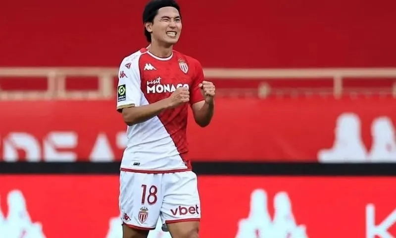 Vị trí thi đấu của Takumi Minamino tại AS Monaco là gì? Thông tin tổng quan